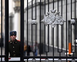Минобороны объявило мораторий на продажу своего имущества (видео)