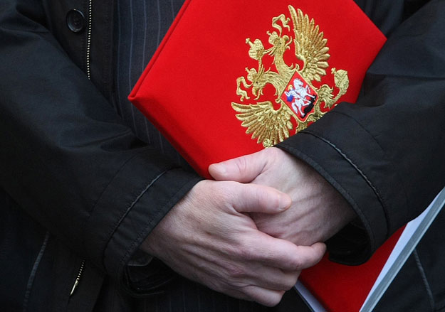 "Большая четверка" и большая политика. Компании Deloitte, EY, KPMG и PwC могут лишиться права работать с гостайной